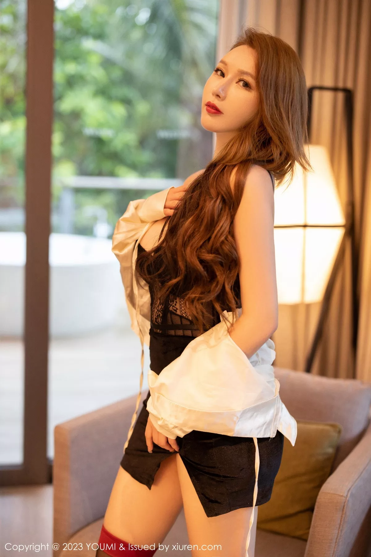 [YOUMI尤蜜荟] 2023.01.11 VOL.889 尤妮丝Egg 短裙美臀 [42P] NO.6