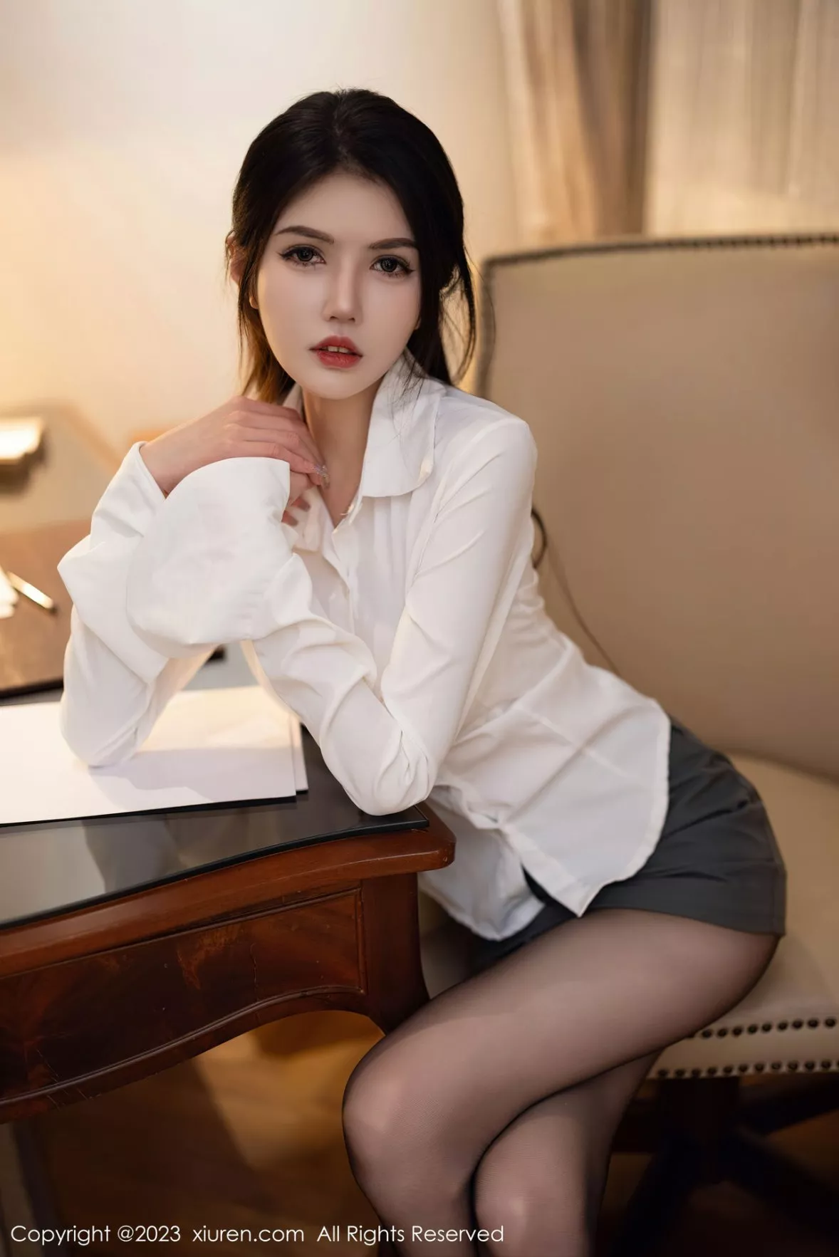 [XiuRen秀人网] 2023.01.12 No.6125 媛媛酱belle 短裙丝袜 [84P] NO.5