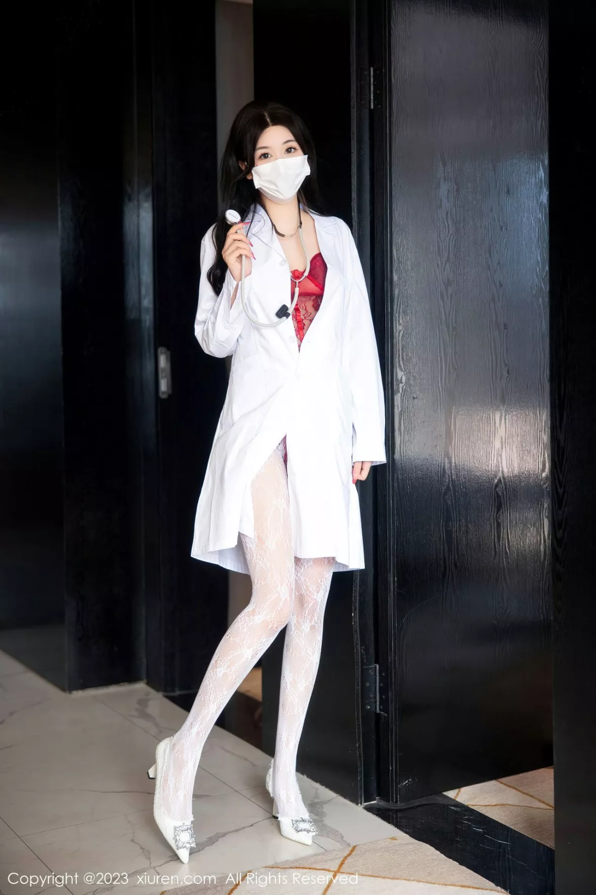 [XiuRen秀人网] 2023.01.13 No.6130 江真真 护士服美臀 [105P] NO.9