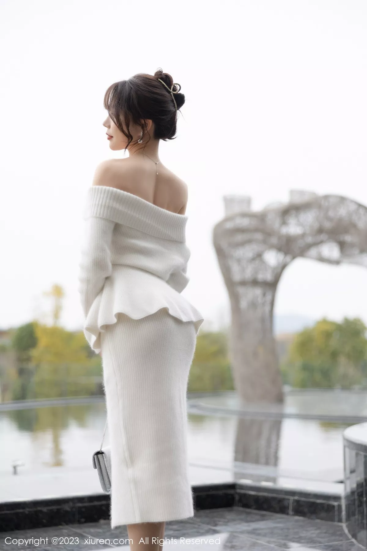 [XiuRen秀人网] 2023.01.13 No.6132 徐莉芝Booty 温泉美腿 [83P] NO.1