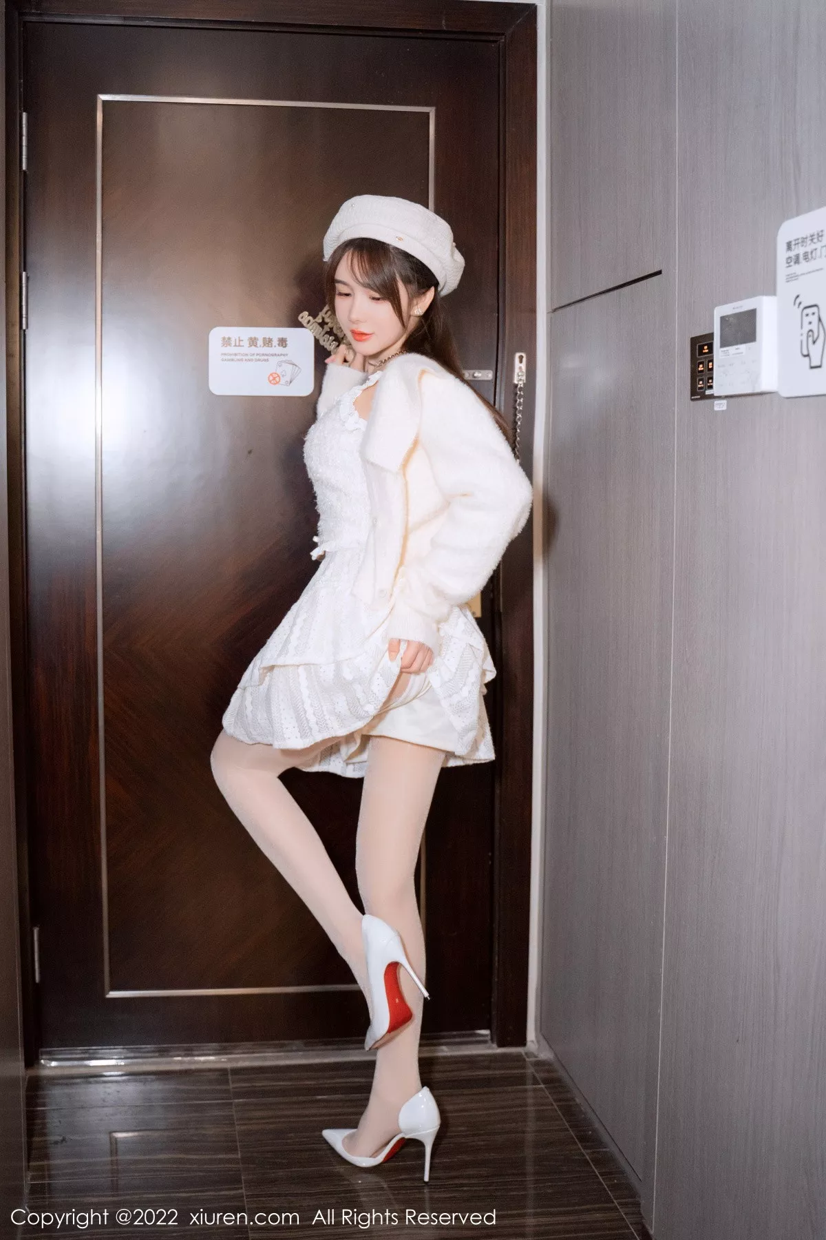 [XiuRen秀人网] 2022.12.21 No.6025 婠婠么 丝袜美腿 [68P] NO.11