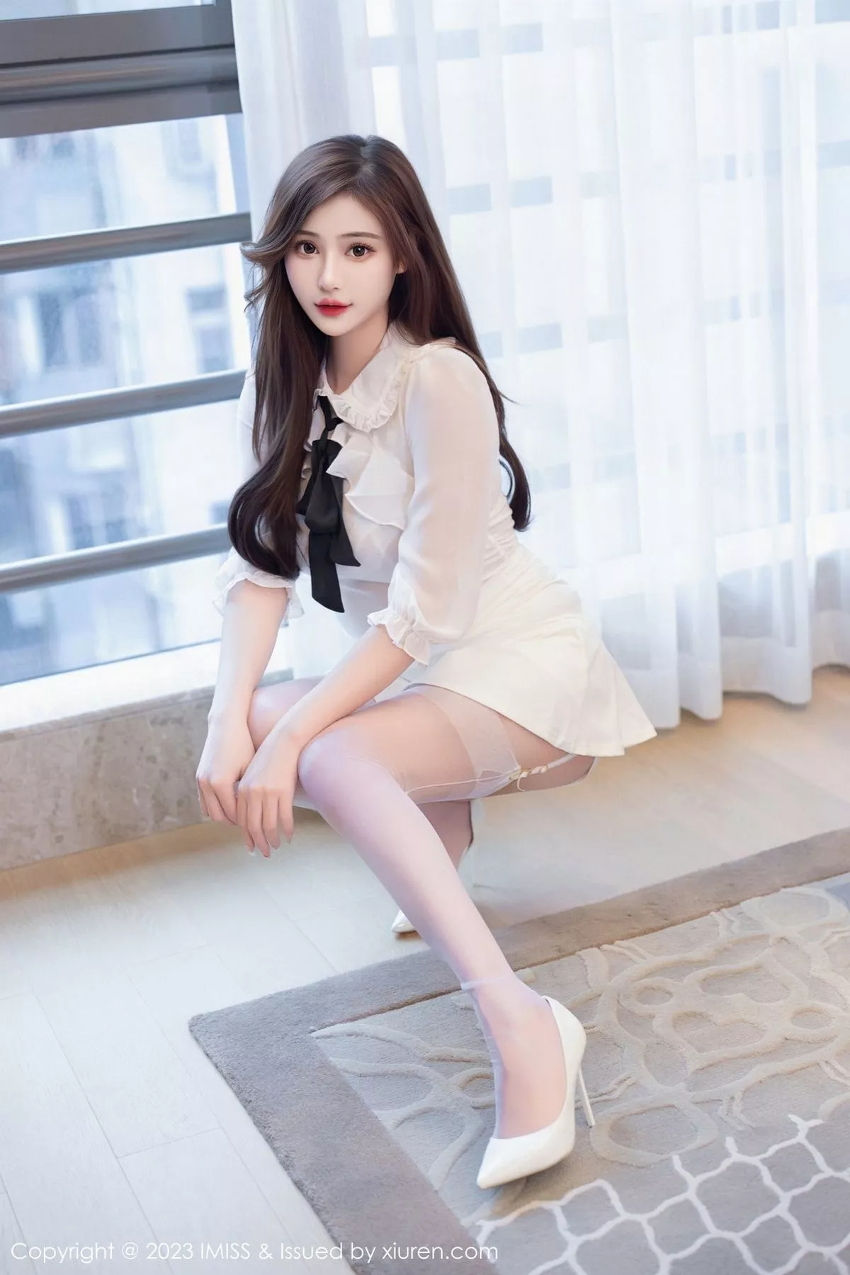 [IMISS爱蜜社] 2023.01.16 VOL.712 Lavinia肉肉 丝袜美腿 [44P] NO.6