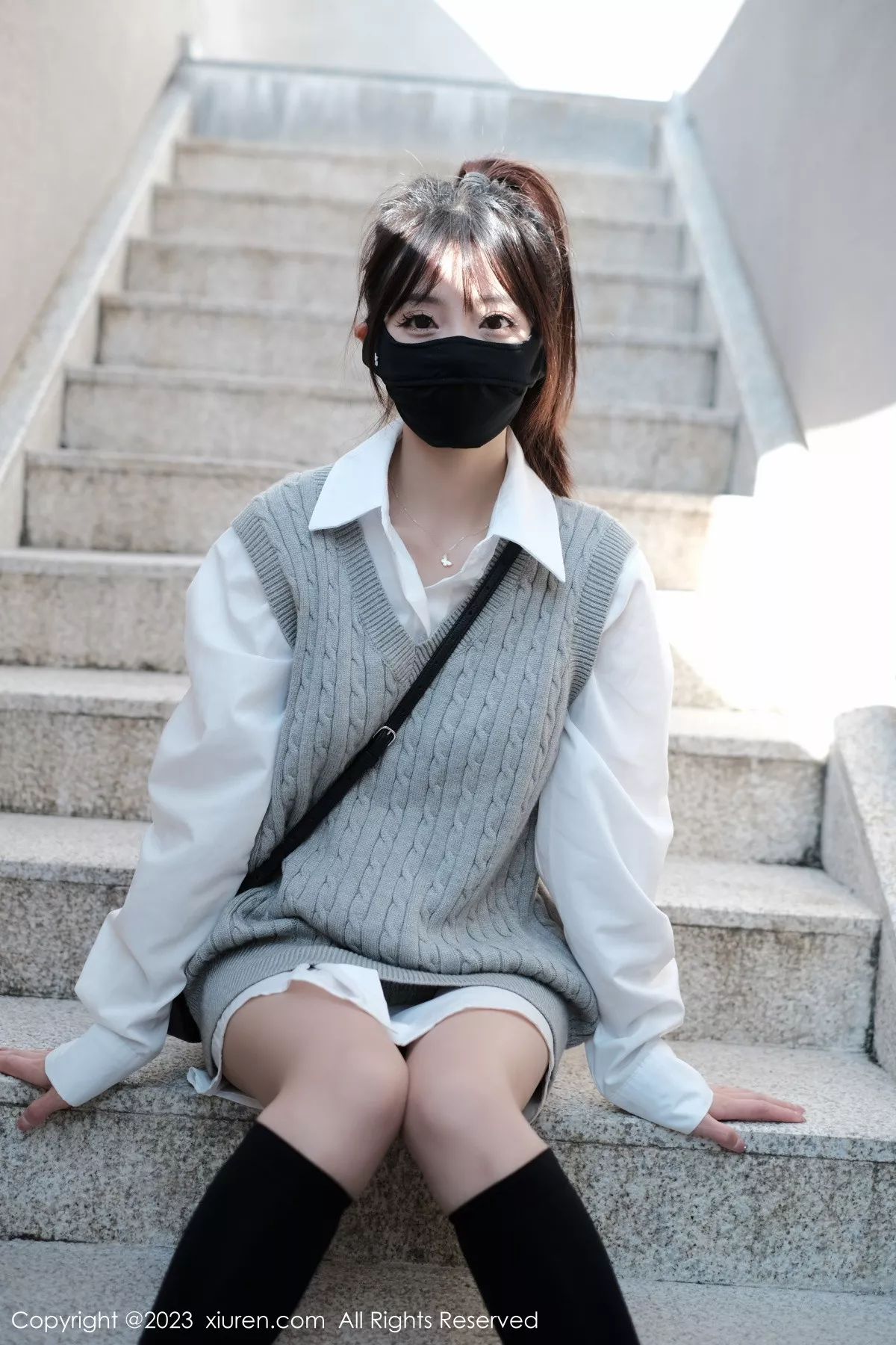 [XiuRen秀人网] 2023.01.17 No.6145 佘贝拉Bella 南京旅拍 [59P] NO.2