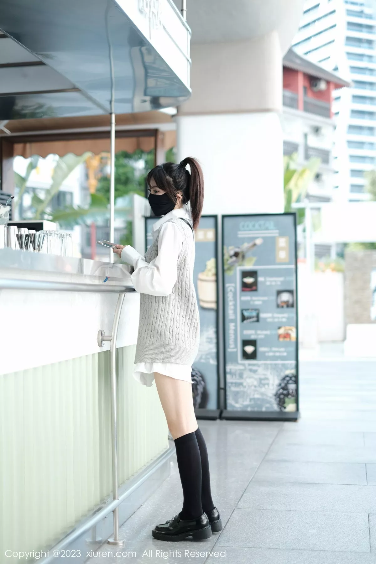 [XiuRen秀人网] 2023.01.17 No.6145 佘贝拉Bella 南京旅拍 [59P] NO.6