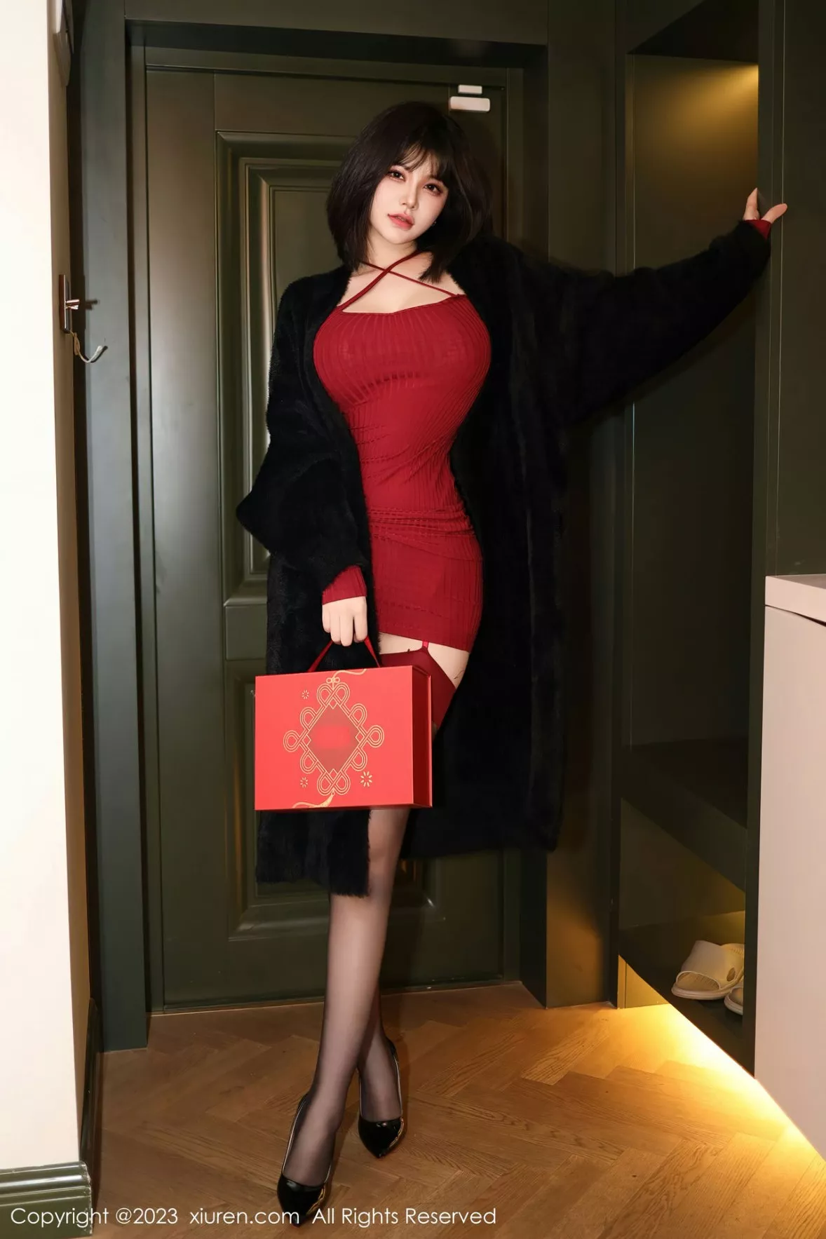 [XiuRen秀人网] 2023.01.17 No.6144 桃桃子_ 丝袜美腿 [81P] NO.5