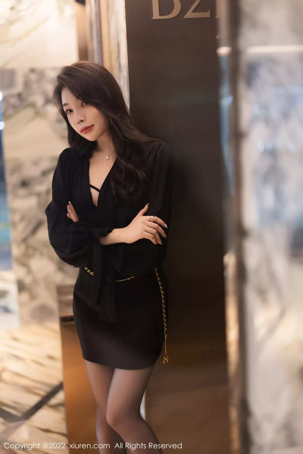 [XiuRen秀人网] 2022.12.22 No.6033 徐莉芝Booty 黑丝美腿 [83P] NO.12