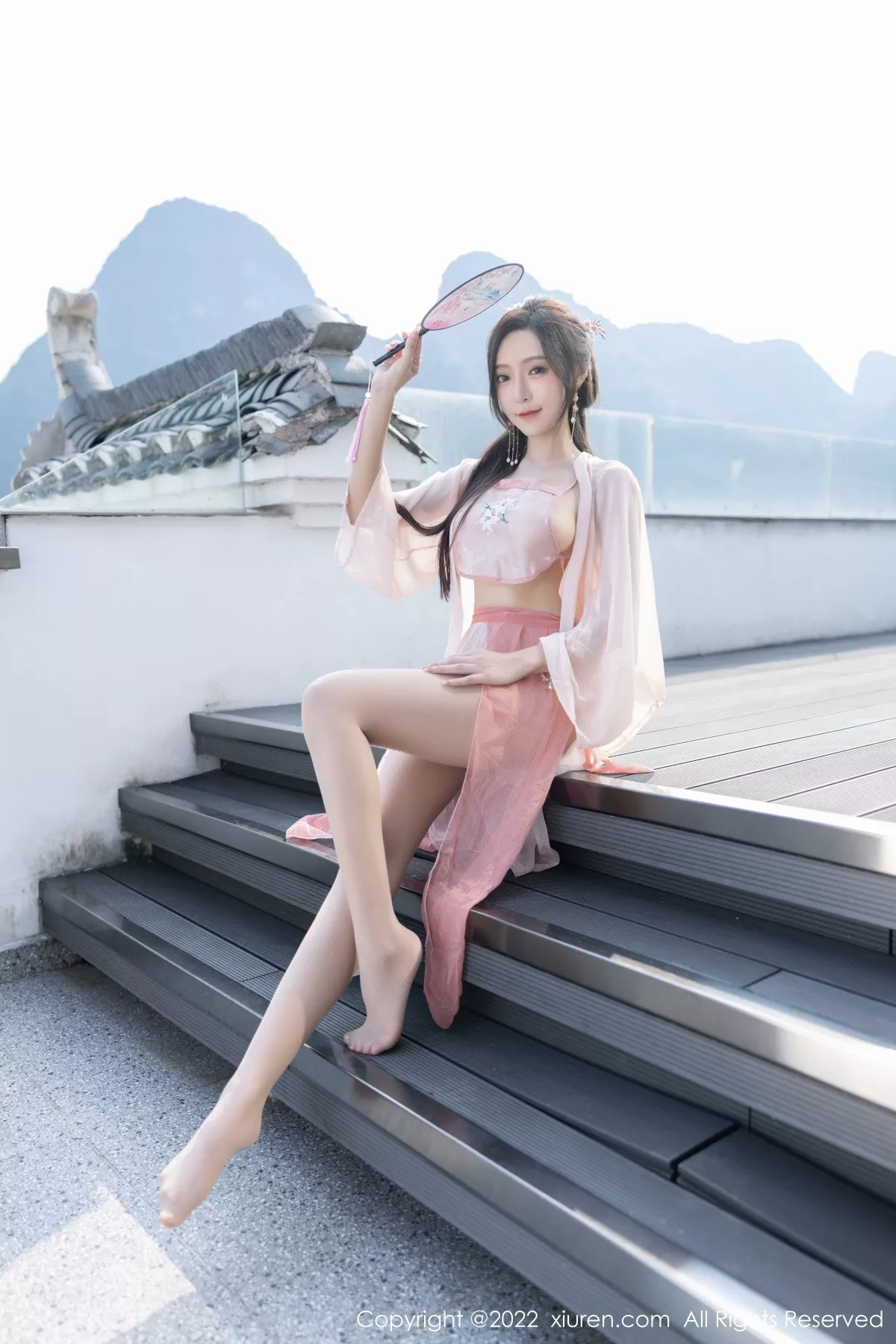 [XiuRen秀人网] 2022.12.23 No.6040 王馨瑶yanni 古装服饰 [81P] NO.2