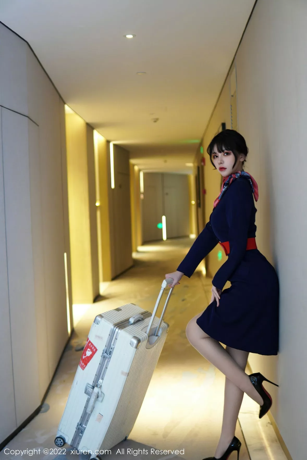 [XiuRen秀人网] 2022.12.27 No.6048 桃桃子_ 空姐制服 [82P] NO.5