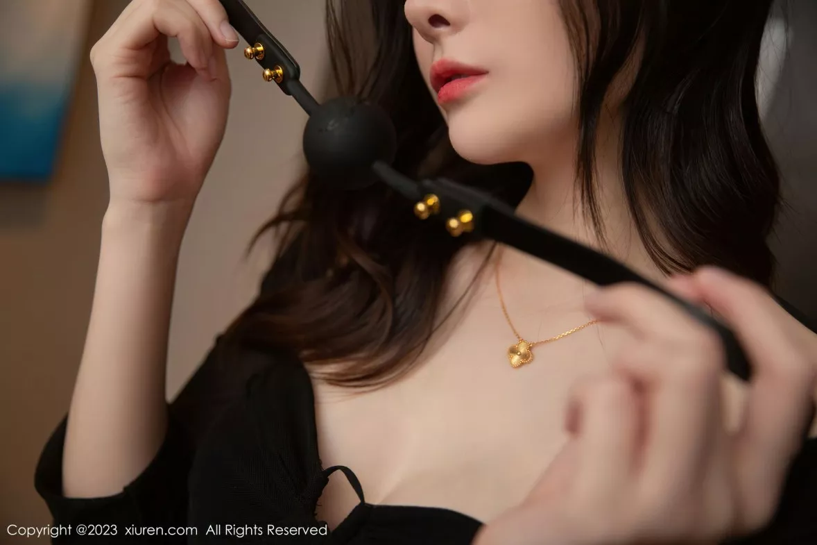 [XiuRen秀人网] 2023.02.01 No.6204 是小逗逗 黑丝美臀 [89P] NO.5