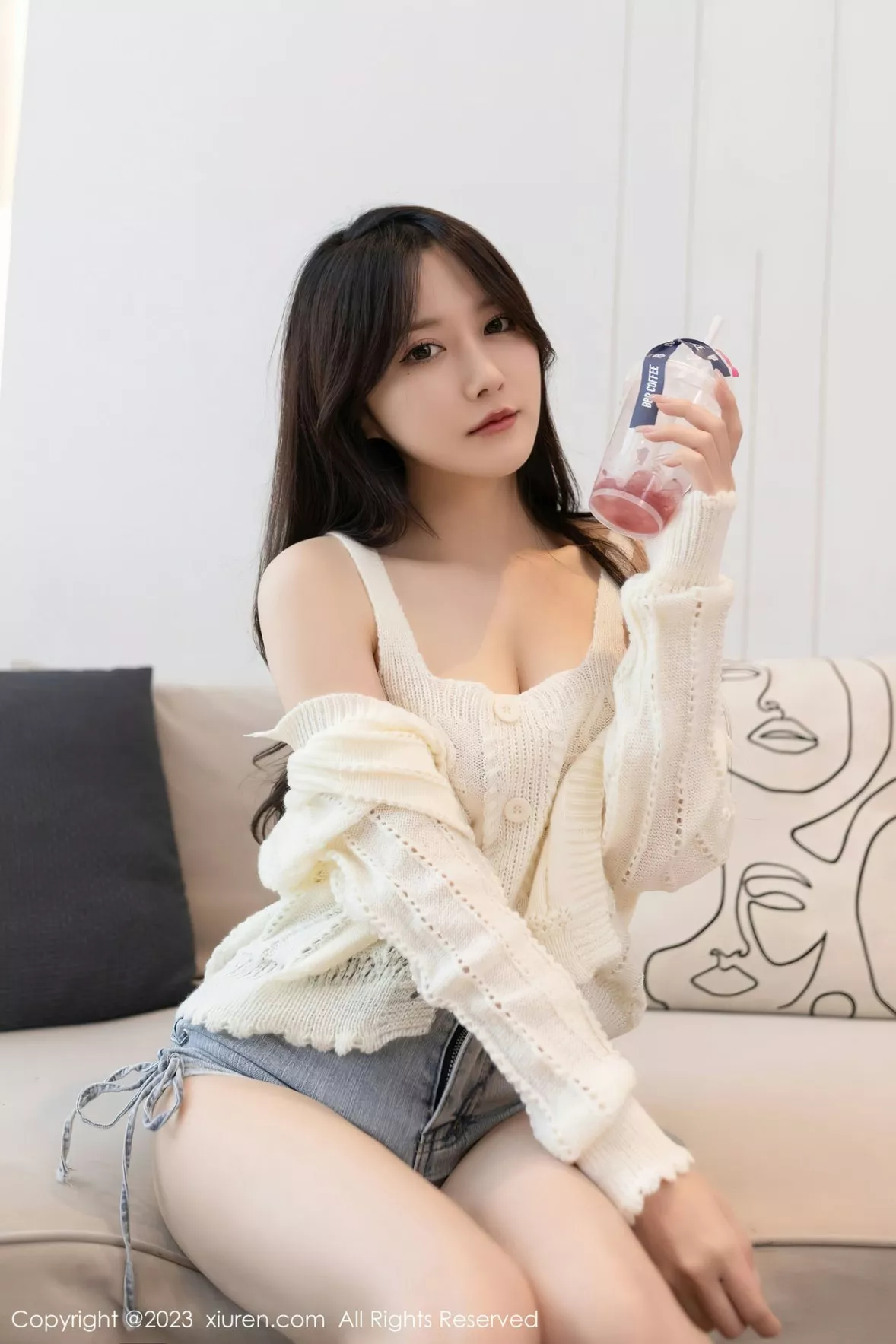 [XiuRen秀人网] 2023.02.03 No.6216 鱼子酱Fish 牛仔裤美臀 [78P] NO.2