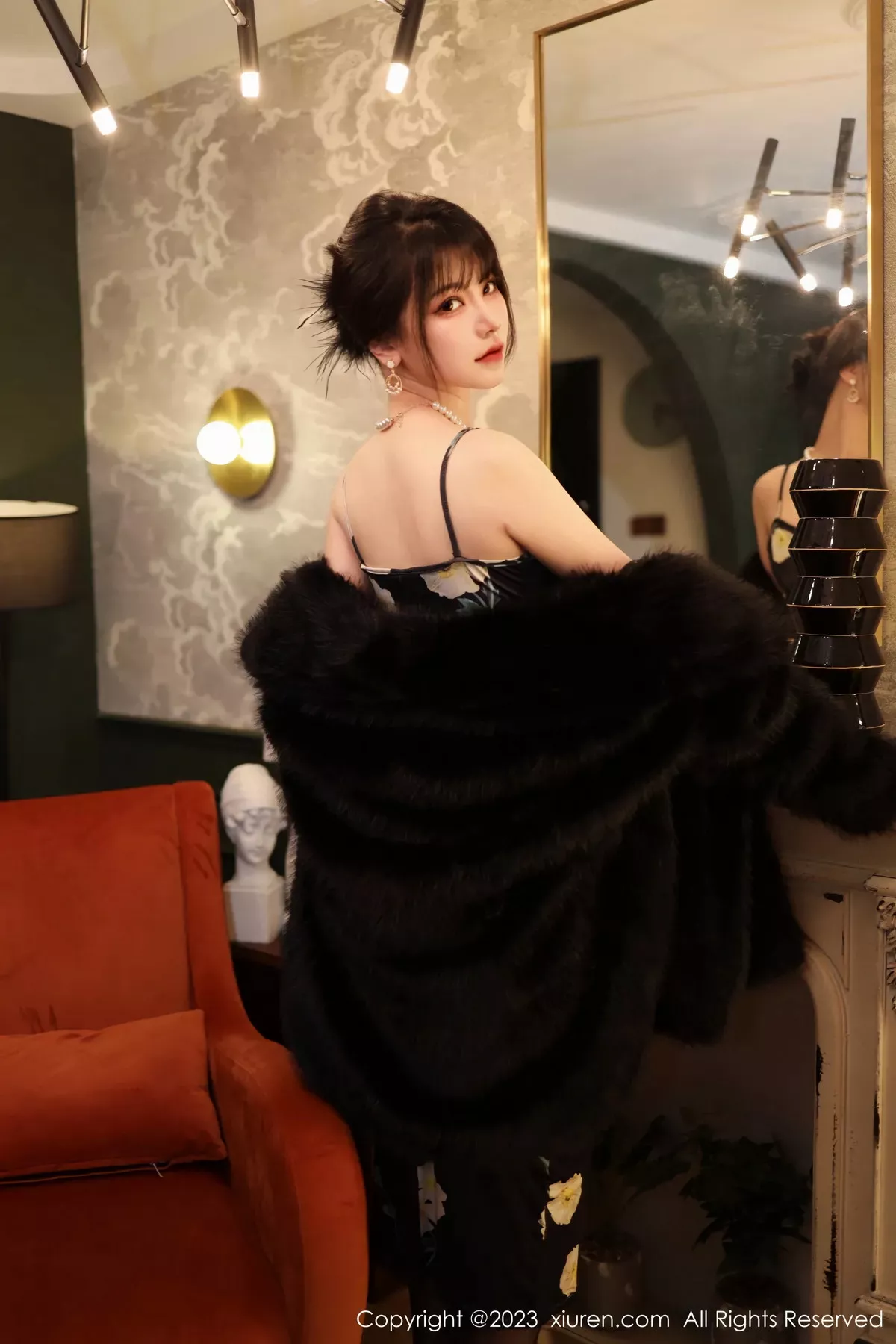 [XiuRen秀人网] 2023.02.06 No.6220 桃桃子_ 黑丝美腿 [85P] NO.2