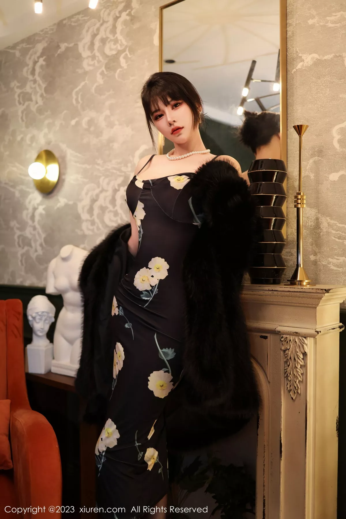 [XiuRen秀人网] 2023.02.06 No.6220 桃桃子_ 黑丝美腿 [85P] NO.8