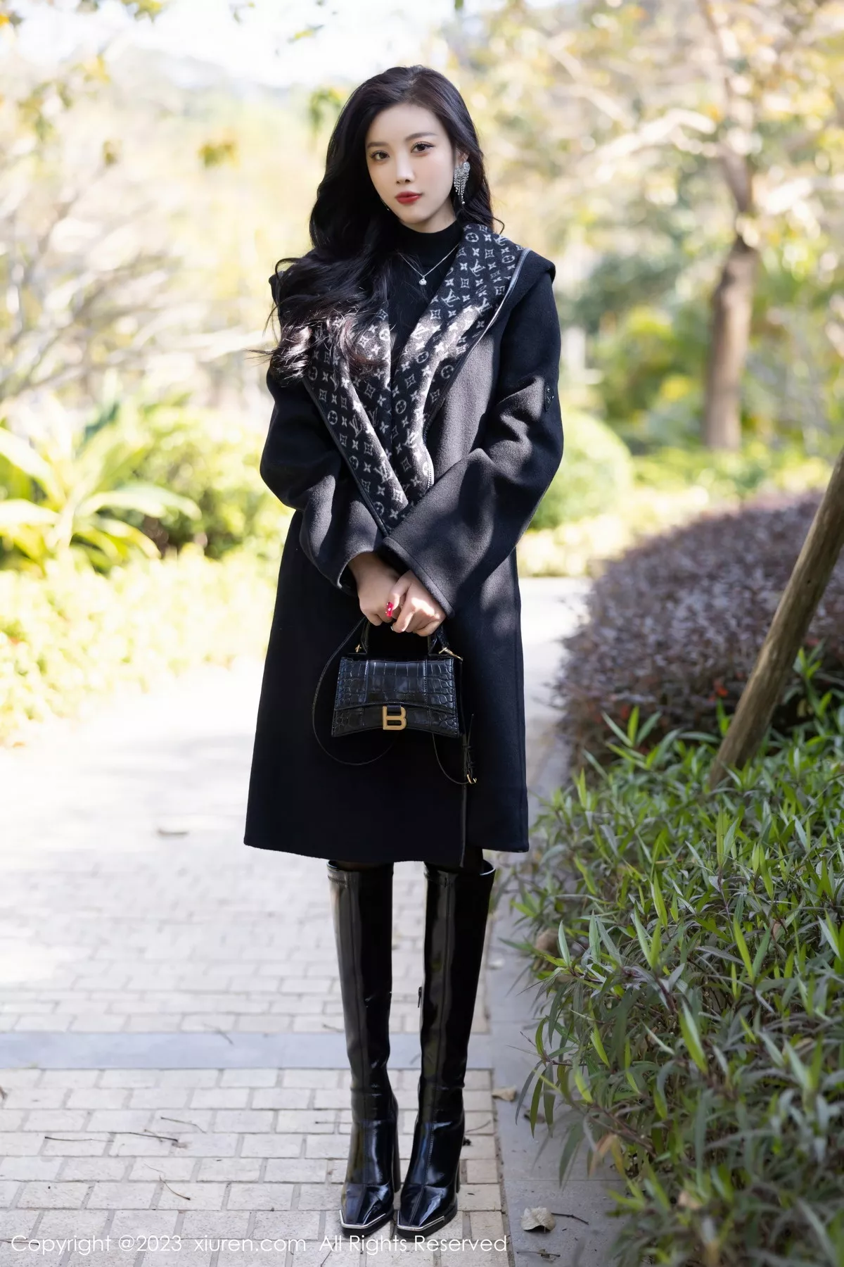 [XiuRen秀人网] 2023.02.07 No.6229 杨晨晨Yome 黑丝美臀 [73P] NO.1