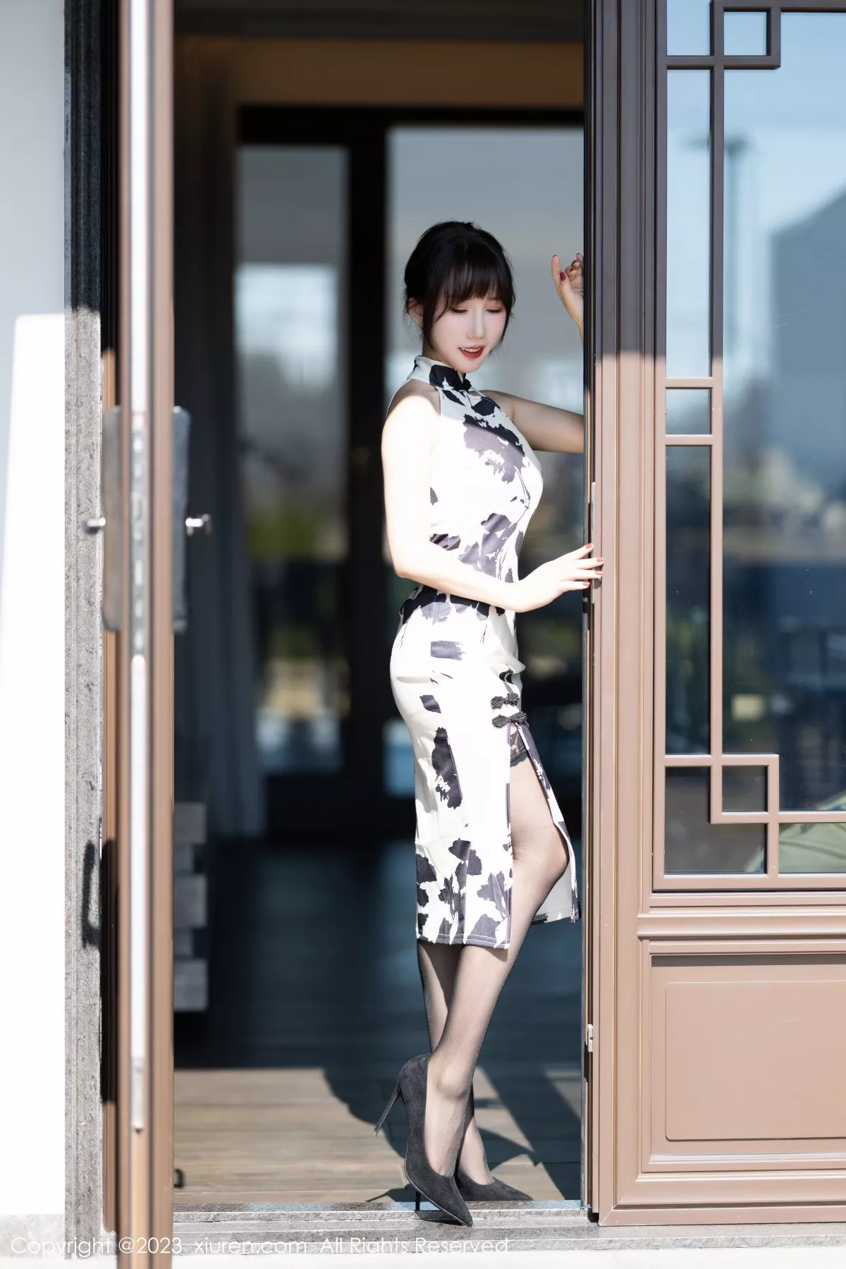 [XiuRen秀人网] 2023.02.09 No.6241 波巧酱 旗袍美腿 [88P] NO.9