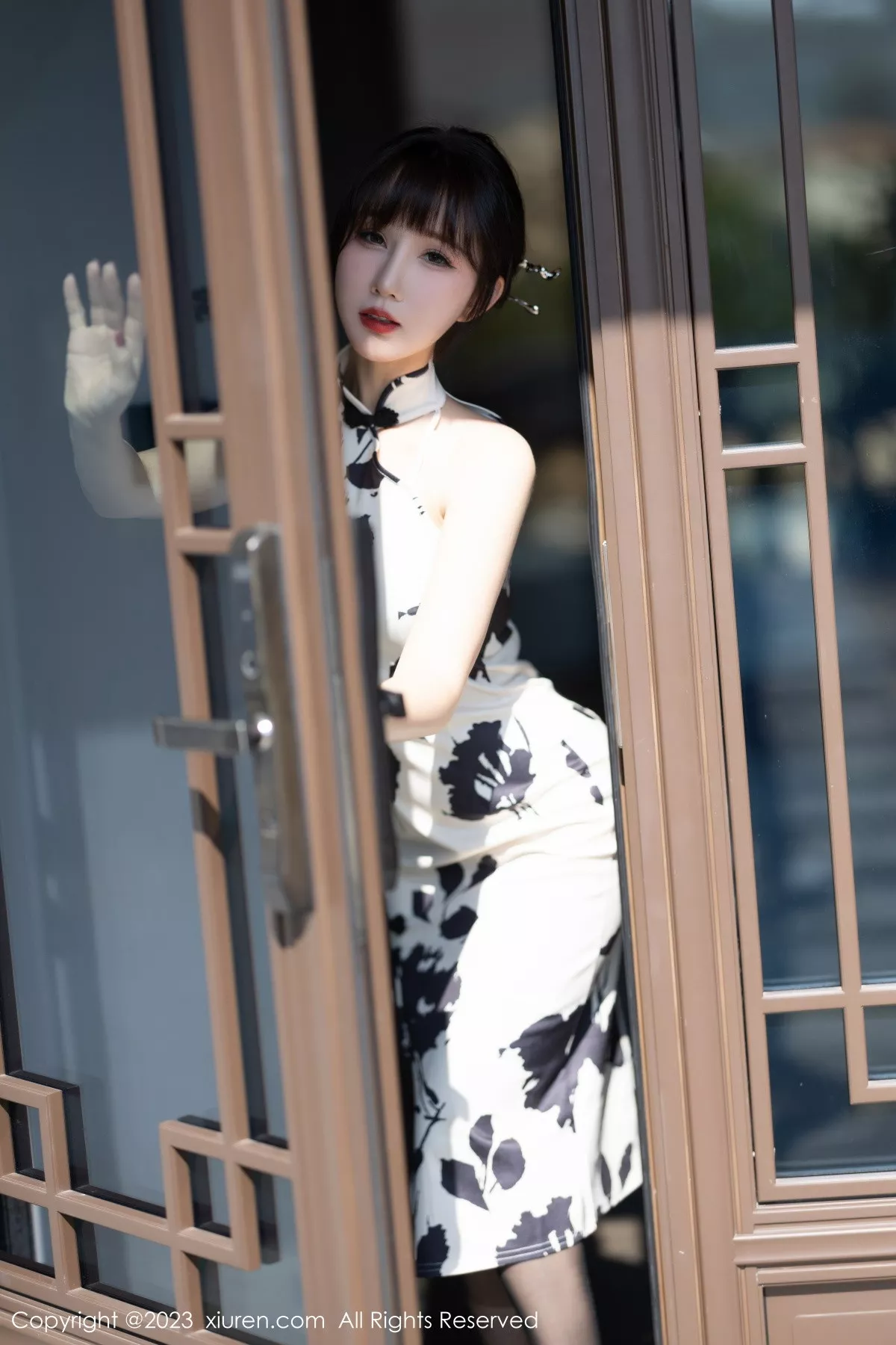 [XiuRen秀人网] 2023.02.09 No.6241 波巧酱 旗袍美腿 [88P] NO.10