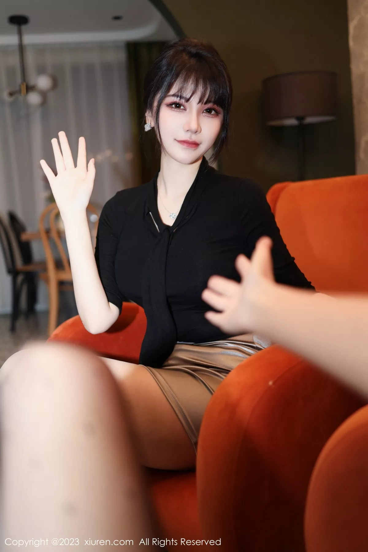 [XiuRen秀人网] 2023.02.13 No.6256 桃桃子_ 短裙丰腴 [85P] NO.1