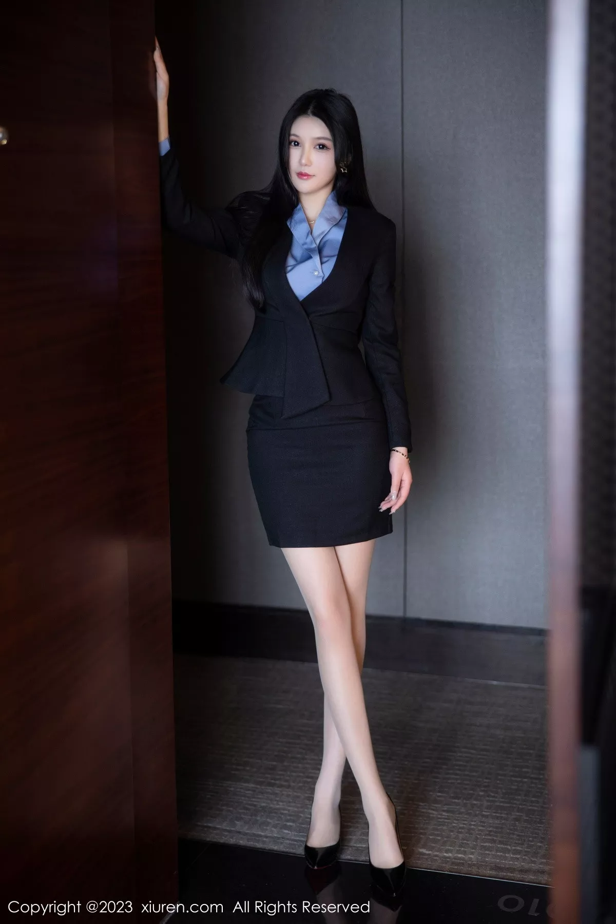 [XiuRen秀人网] 2023.02.13 No.6254 圆圆酱 新人OL [86P] NO.2