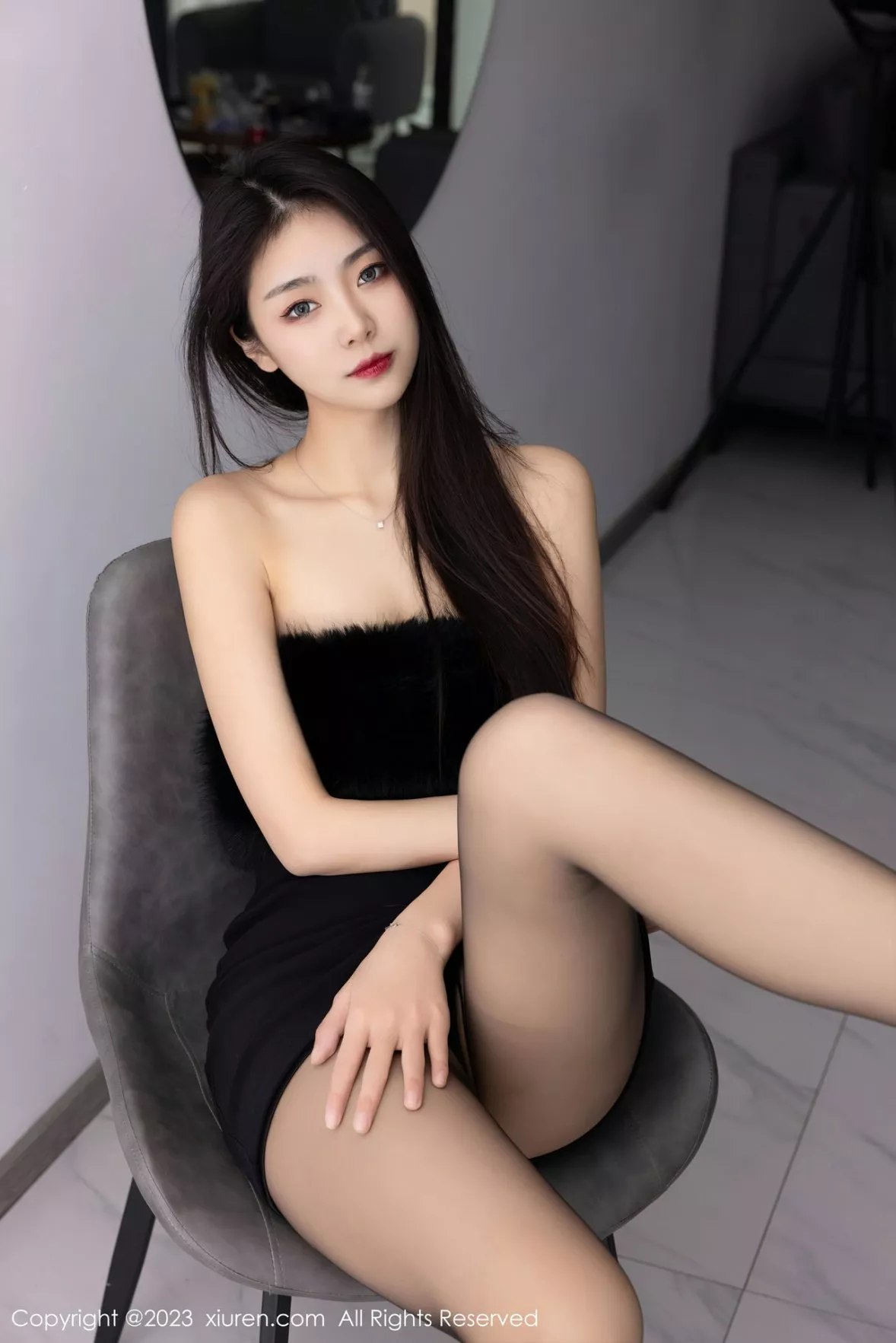 [XiuRen秀人网] 2023.02.16 No.6275 可乐Vicky 美腿黑丝 [60P] NO.11