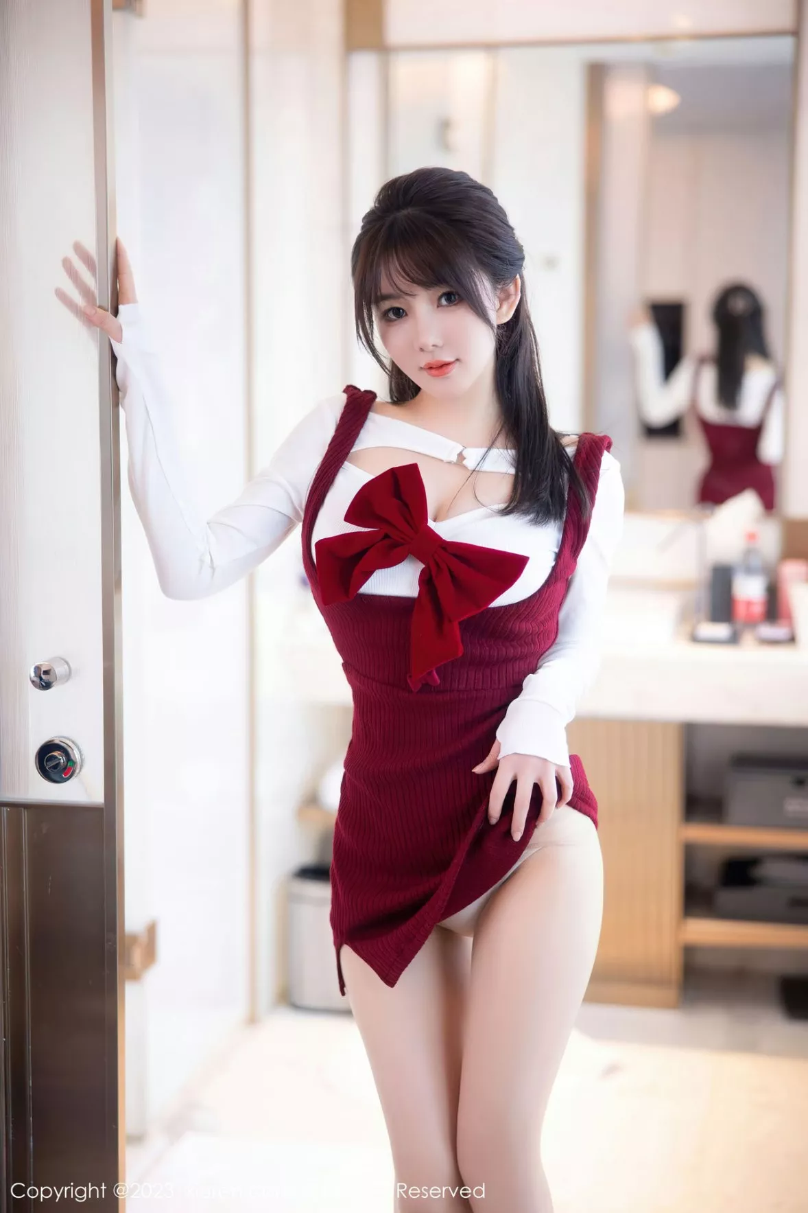 [XiuRen秀人网] 2023.01.20 No.6168 婠婠么 丝袜美腿 [84P] NO.10