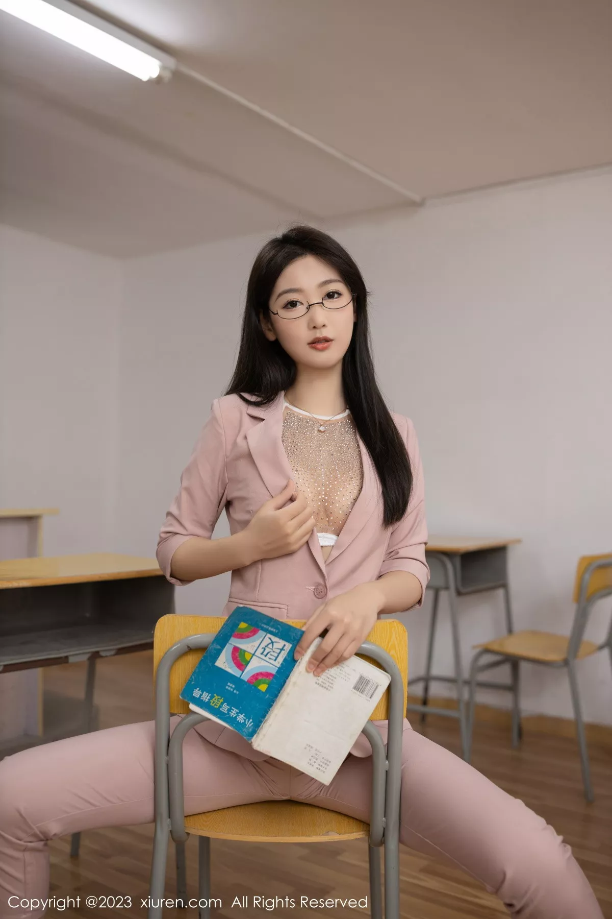 [XiuRen秀人网] 2023.01.28 No.6179 唐安琪 制服美腿 [82P] NO.9