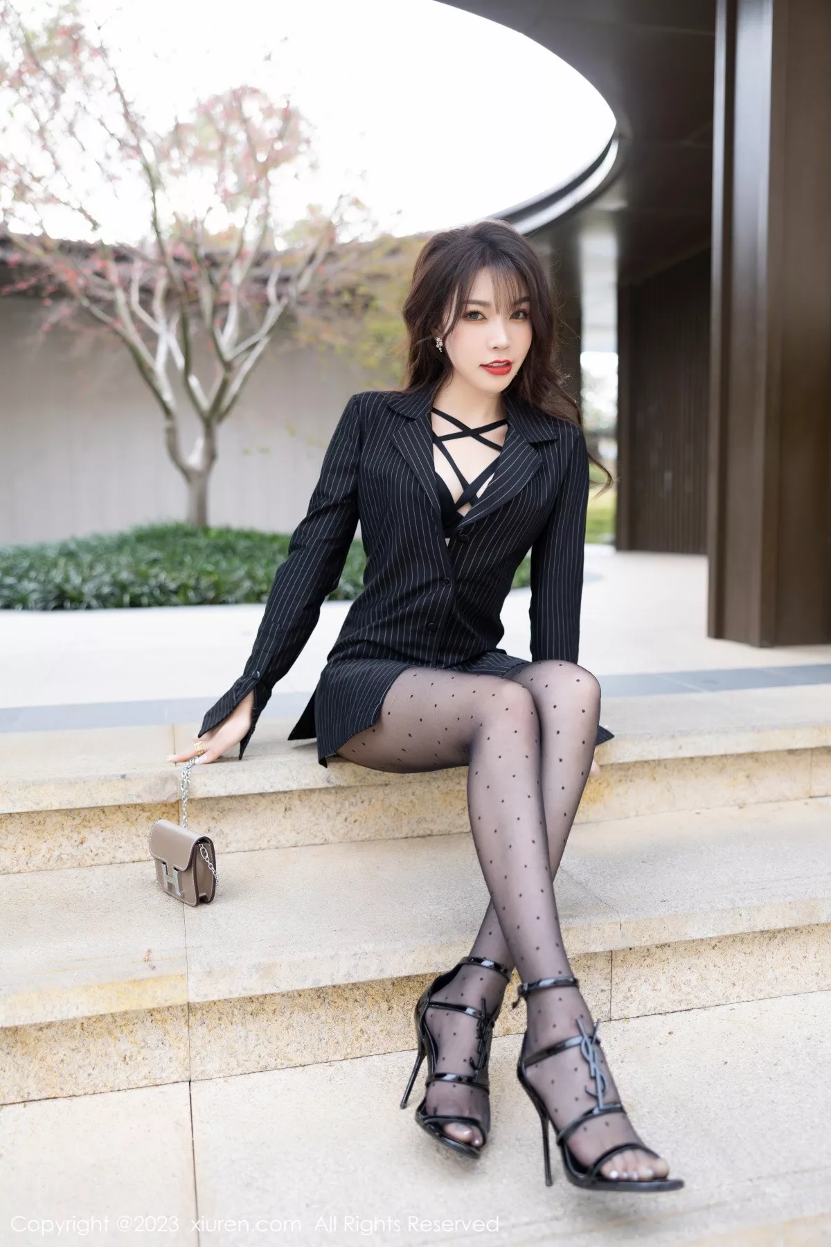 [XiuRen秀人网] 2023.01.30 No.6191 徐莉芝Booty 黑丝美腿 [92P] NO.10