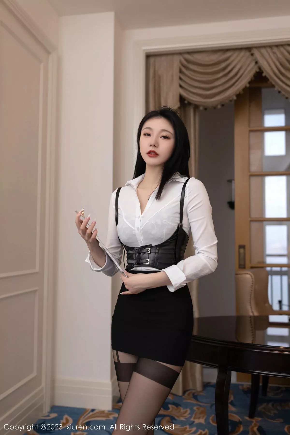 [XiuRen秀人网] 2023.02.28 No.6336 安然anran 黑丝短裙 [80P] NO.1