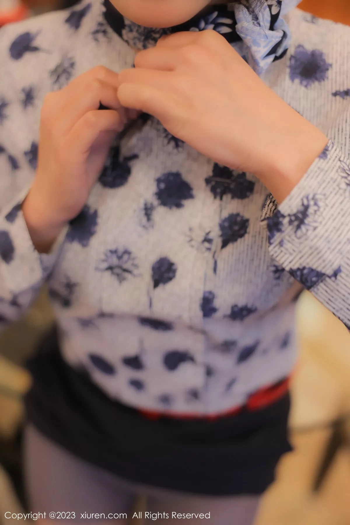 [XiuRen秀人网] 2023.03.01 No.6338 王楚璇 制服短裙 [56P] NO.9