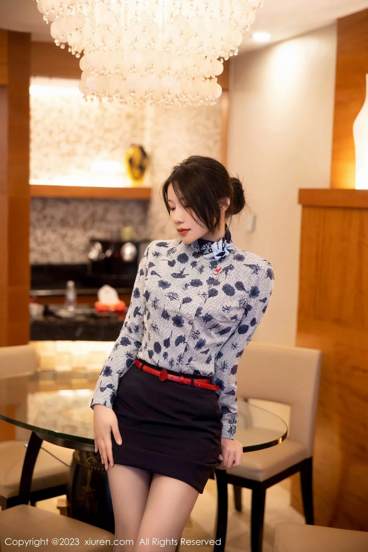 [XiuRen秀人网] 2023.03.01 No.6338 王楚璇 制服短裙 [56P] NO.5