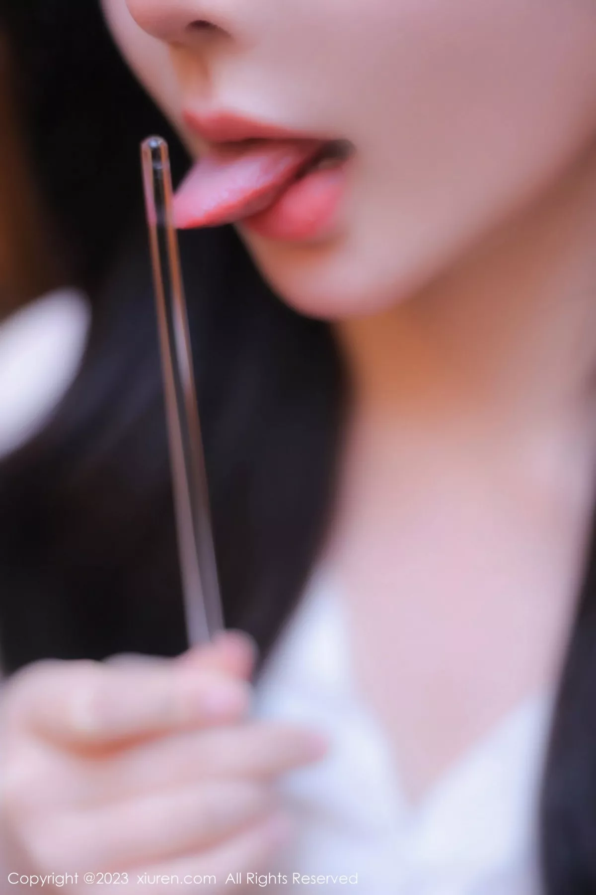 [XiuRen秀人网] 2023.03.03 No.6357 林珊珊 丝袜美腿 [100P] NO.3