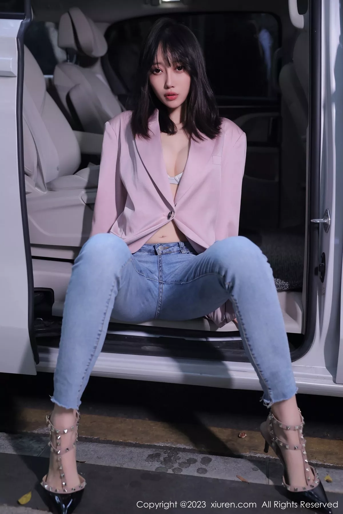 [XiuRen秀人网] 2023.03.03 No.6355 玥儿玥er 万宁旅拍 [55P] NO.11