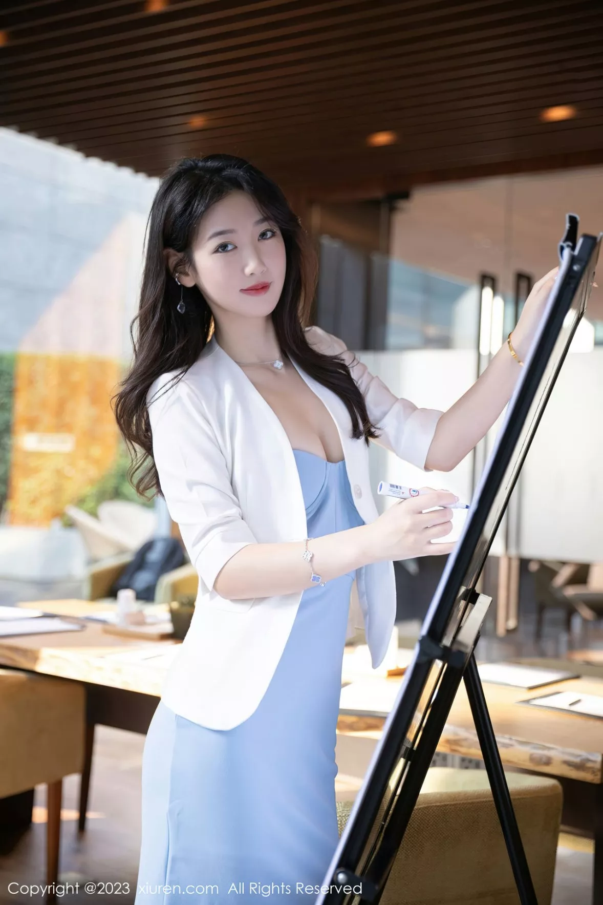 [XiuRen秀人网] 2023.03.06 No.6368 唐安琪 短裙美腿 [83P] NO.10