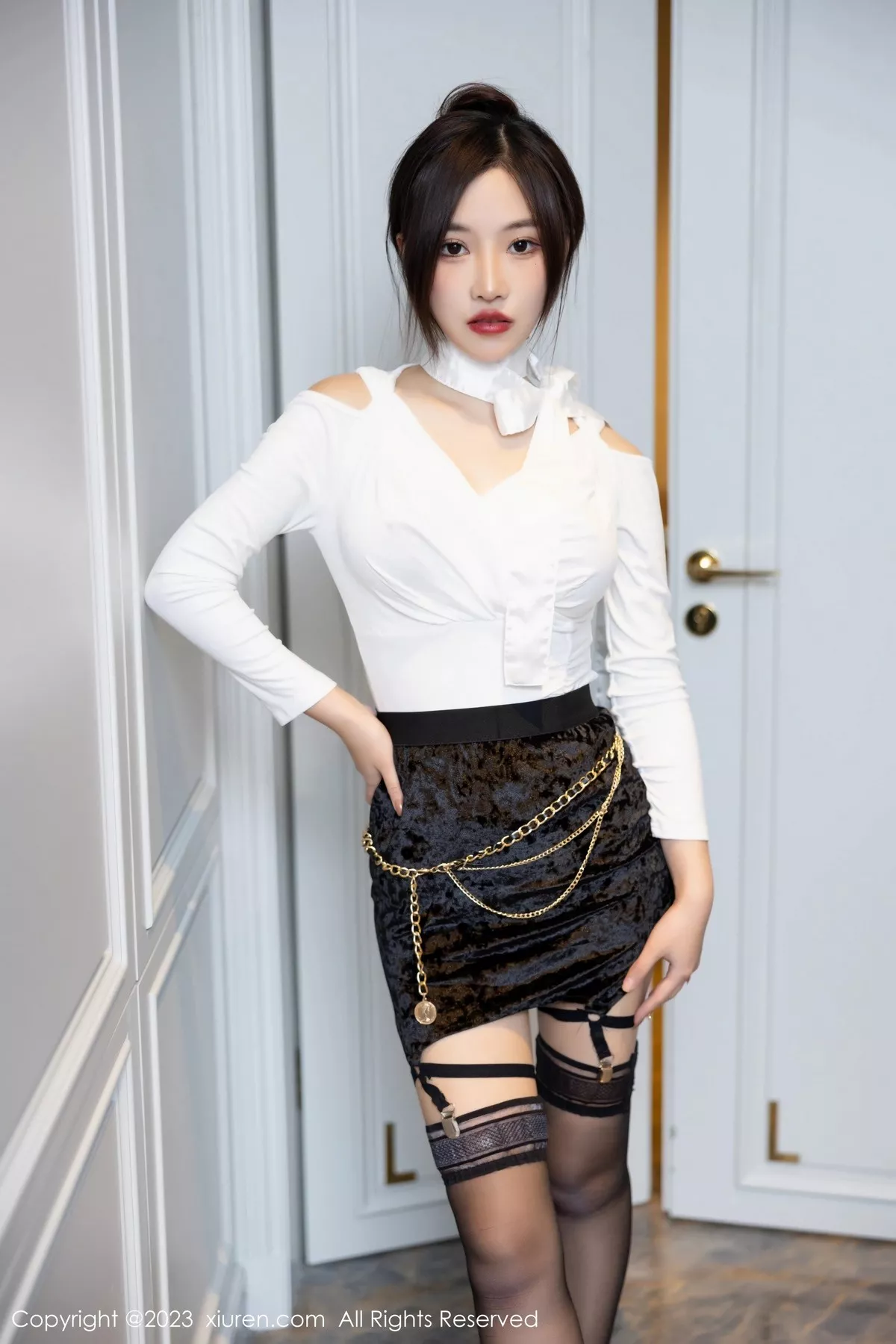 [XiuRen秀人网] 2023.03.08 No.6378 妙可可Cheese 新人美腿 [86P] NO.1