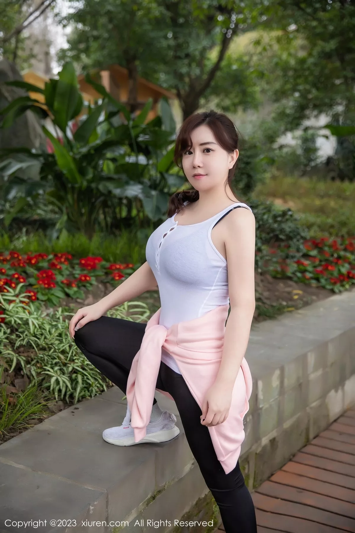 [XiuRen秀人网] 2023.03.09 No.6386 王婉悠Queen 运动服美臀 [52P] NO.5