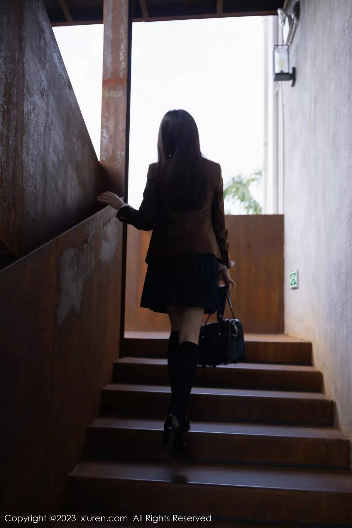 [XiuRen秀人网] 2023.03.10 No.6400 鱼子酱Fish 三亚旅拍 [82P] NO.8