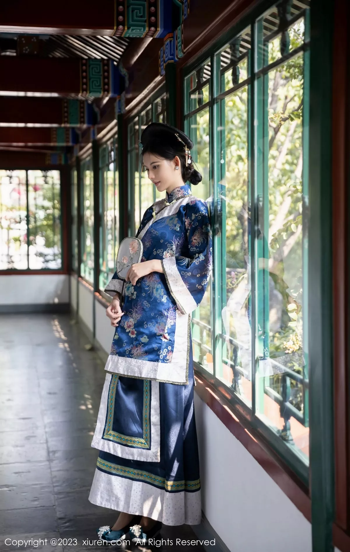 [XiuRen秀人网] 2023.03.10 No.6398 就是阿朱啊 宫廷服饰 [86P] NO.1