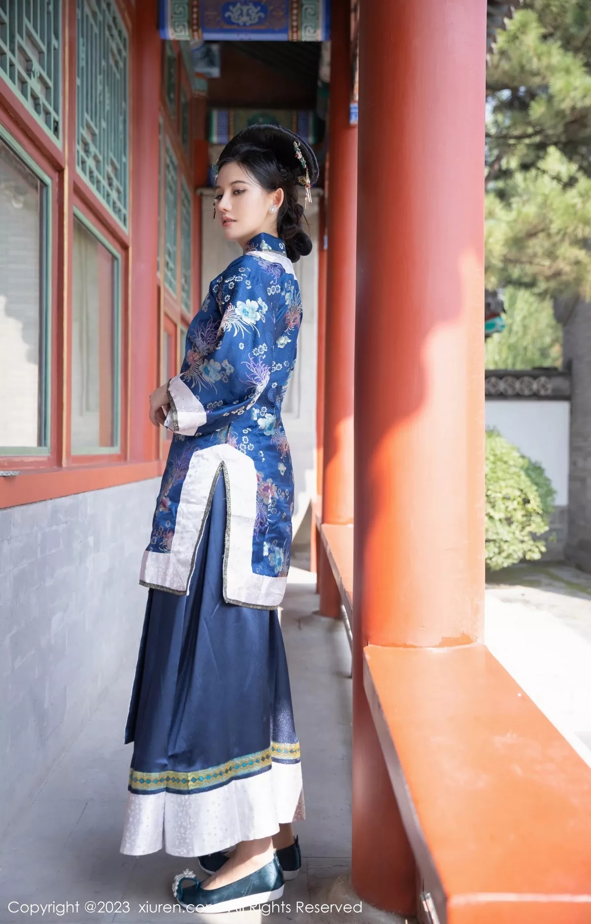 [XiuRen秀人网] 2023.03.10 No.6398 就是阿朱啊 宫廷服饰 [86P] NO.6