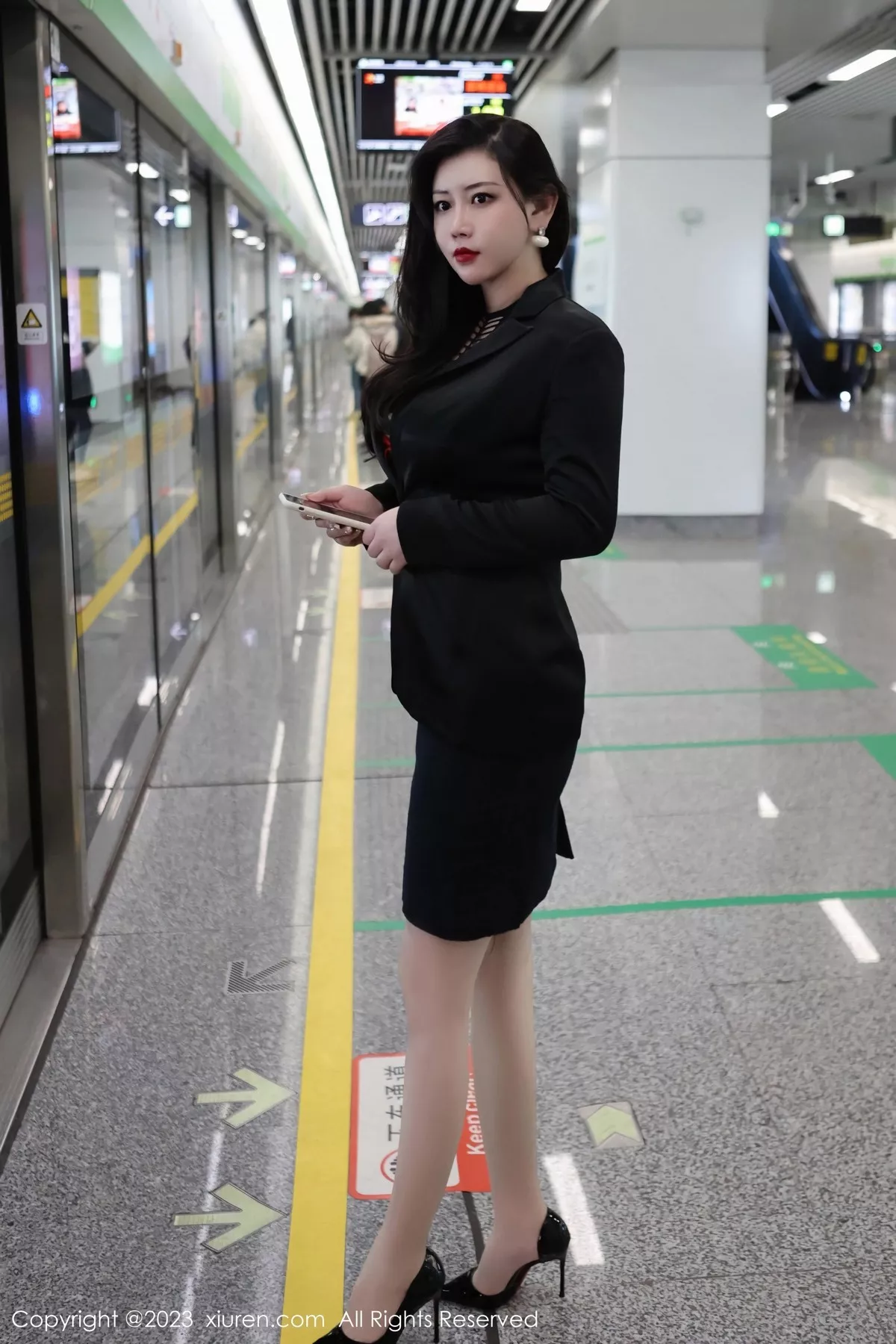 [XiuRen秀人网] 2023.03.16 No.6421 王婉悠Queen 丝袜OL [93P] NO.4