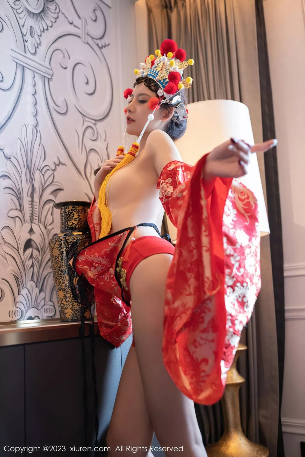 [XiuRen秀人网] 2023.02.22 No.6308 就是阿朱啊 美臀妩媚 [81P] NO.6