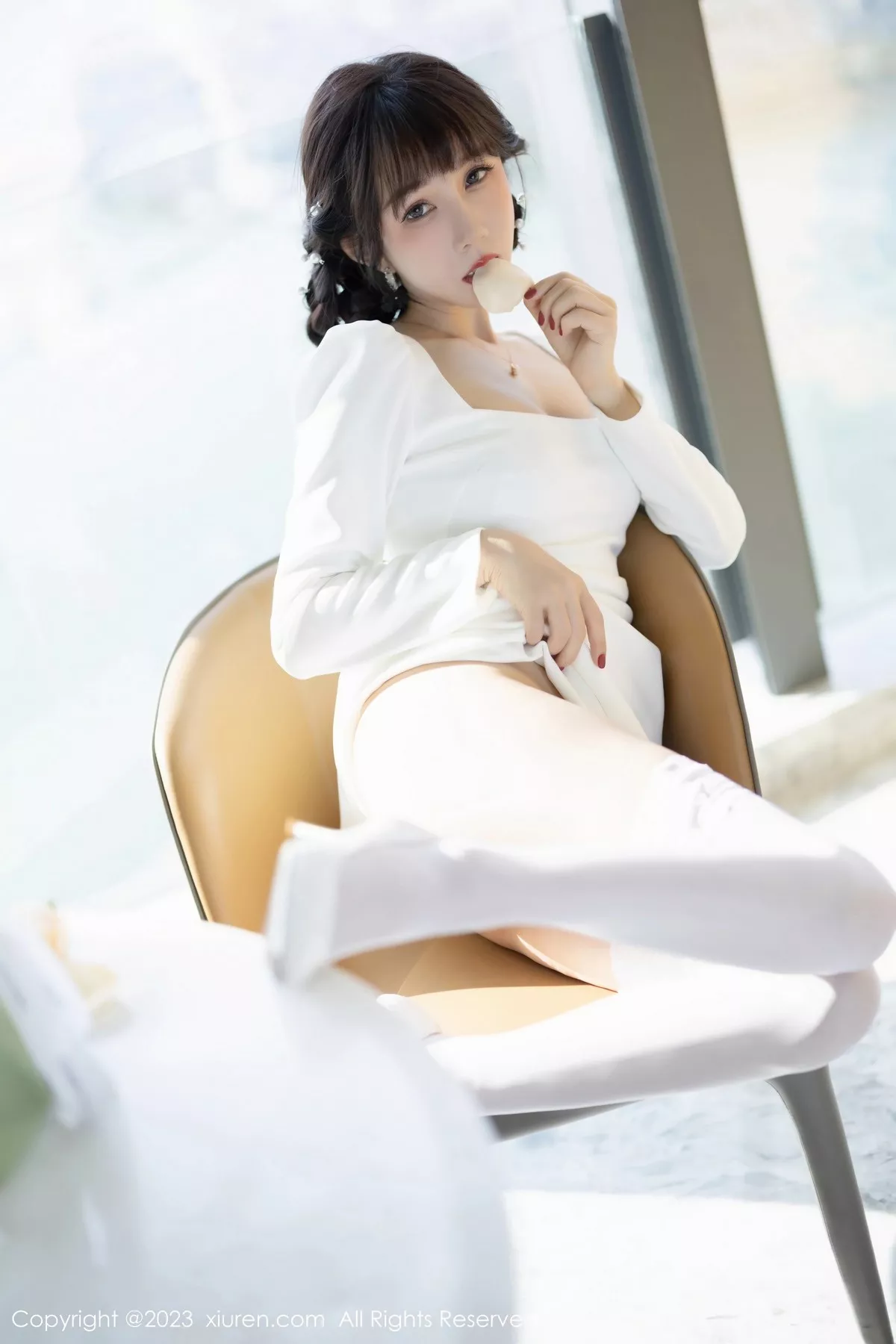 [XiuRen秀人网] 2023.04.06 No.6528 波巧酱 丝袜美腿 [71P] NO.10