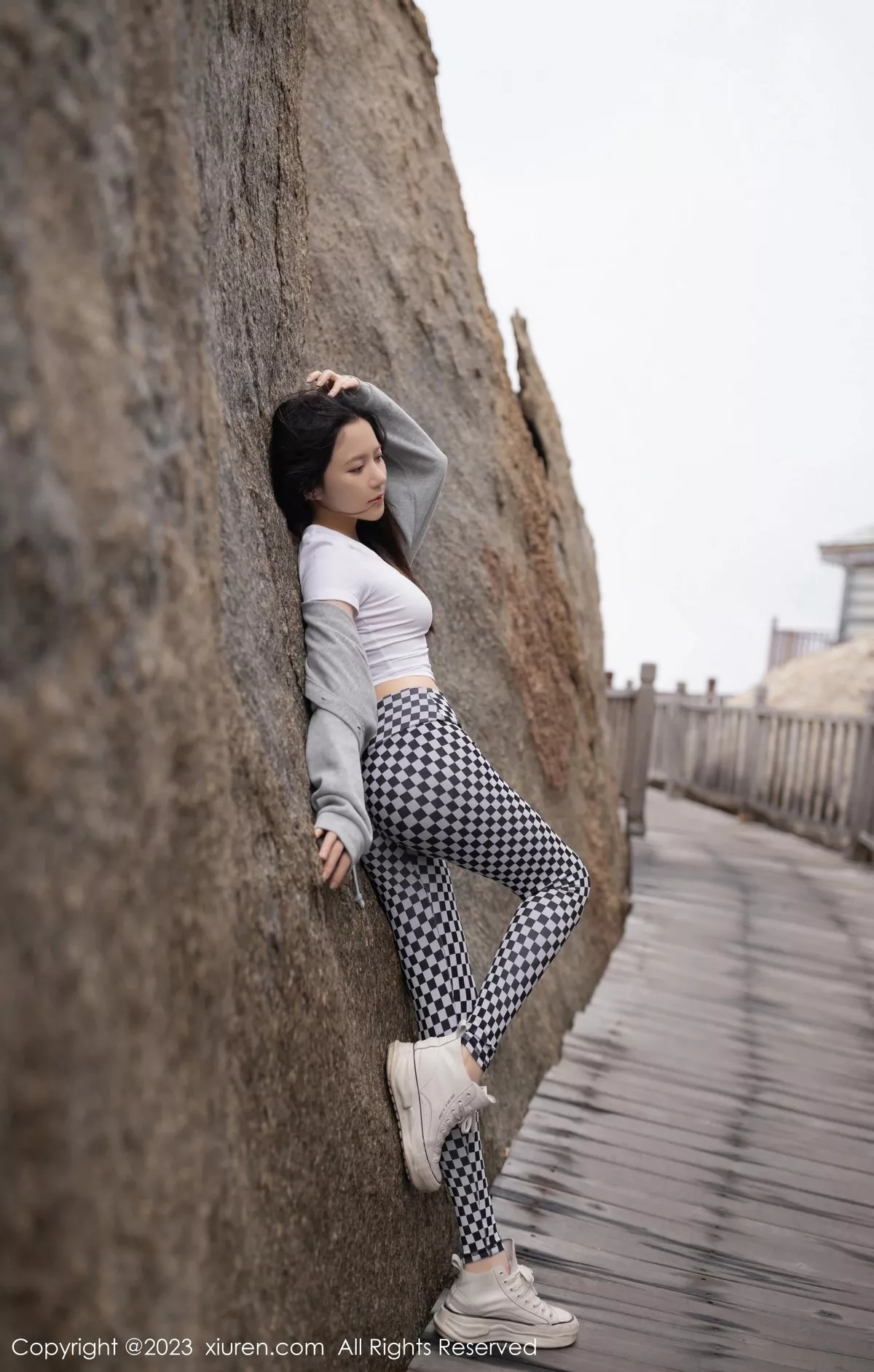 [XiuRen秀人网] 2023.04.07 No.6541 鱼子酱Fish 车拍美腿 [82P] NO.3