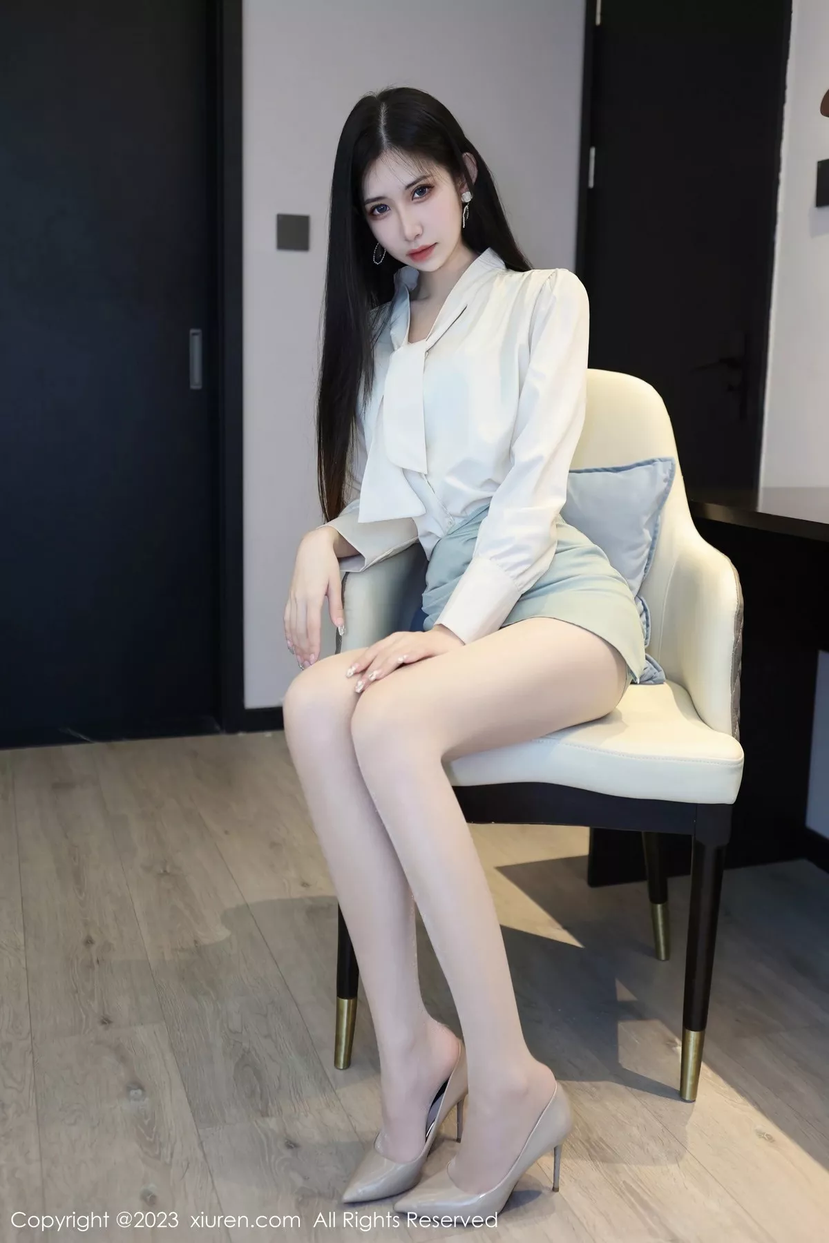 [XiuRen秀人网] 2023.04.10 No.6547 依娜Yina 短裙美腿 [88P] NO.3