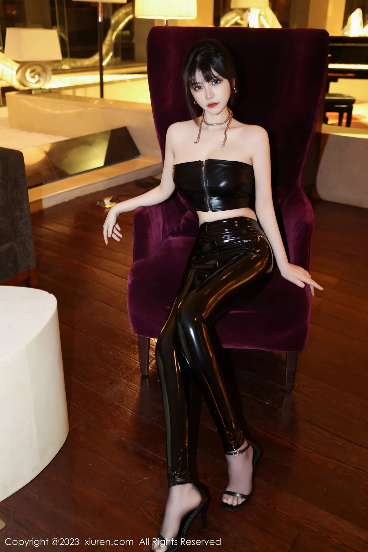 [XiuRen秀人网] 2023.04.12 No.6562 桃桃子_ 时尚美腿 [81P] NO.1