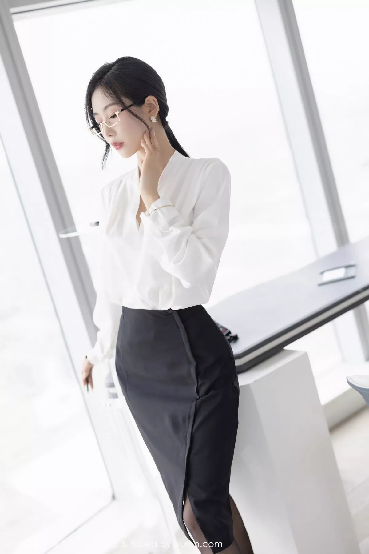 [XIAOYU语画界] 2023.04.12 VOL.1005 苏苏阿 短裙美臀 [87P] NO.9