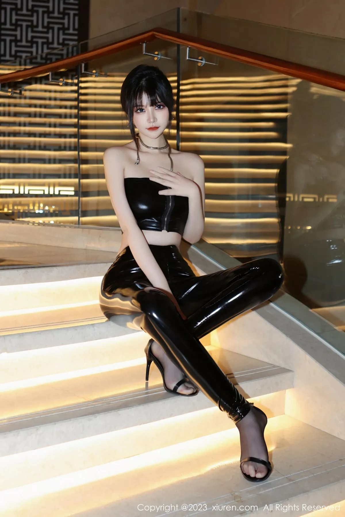 [XiuRen秀人网] 2023.04.12 No.6562 桃桃子_ 时尚美腿 [81P] NO.10