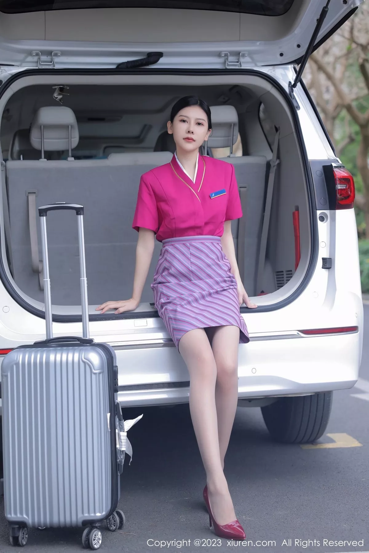 [XiuRen秀人网] 2023.04.12 No.6561 尹甜甜 制服丝袜 [57P] NO.2