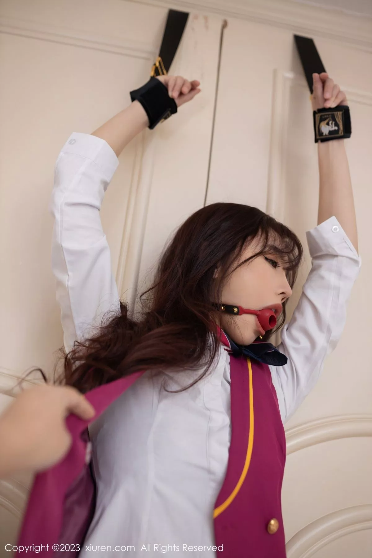 [XiuRen秀人网] 2023.04.13 No.6573 陆萱萱 制服美腿 [81P] NO.10