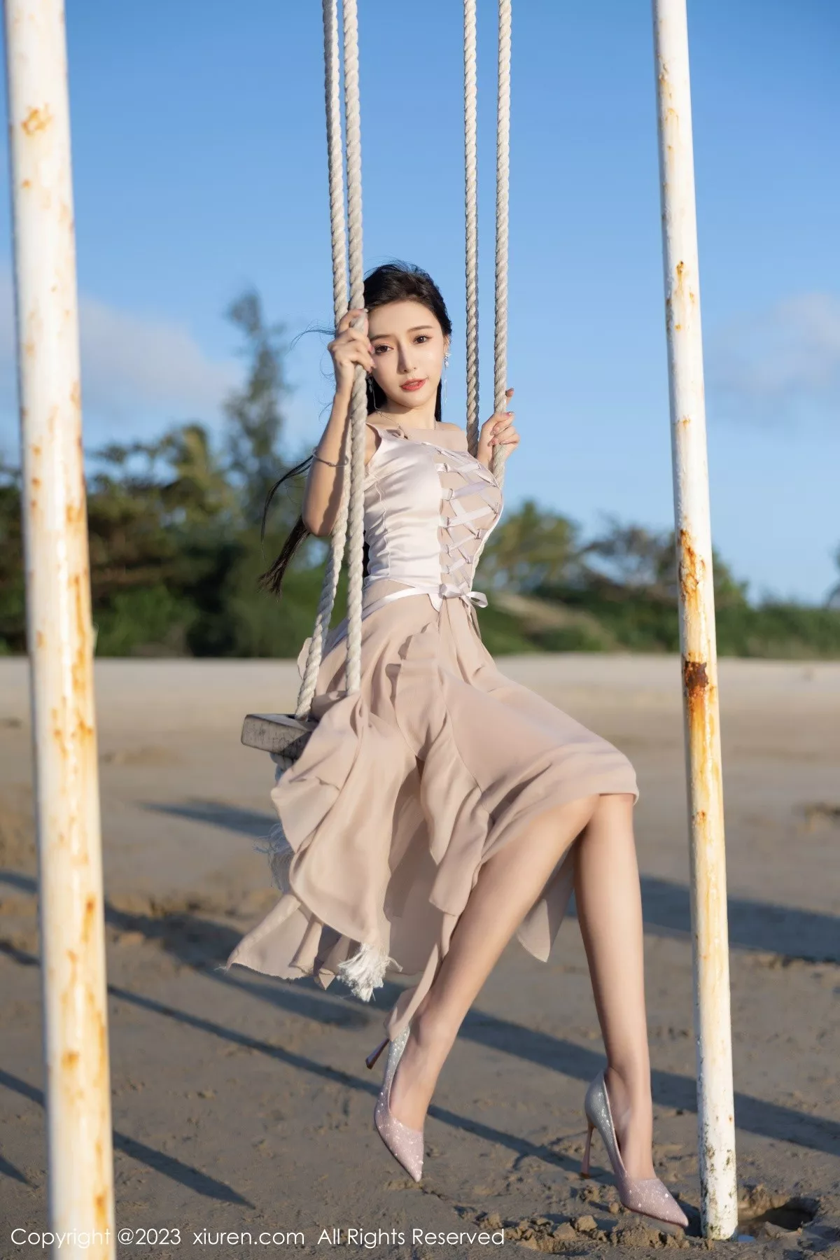 [XiuRen秀人网] 2023.04.14 No.6581 王馨瑶yanni 美腿外拍 [82P] NO.3