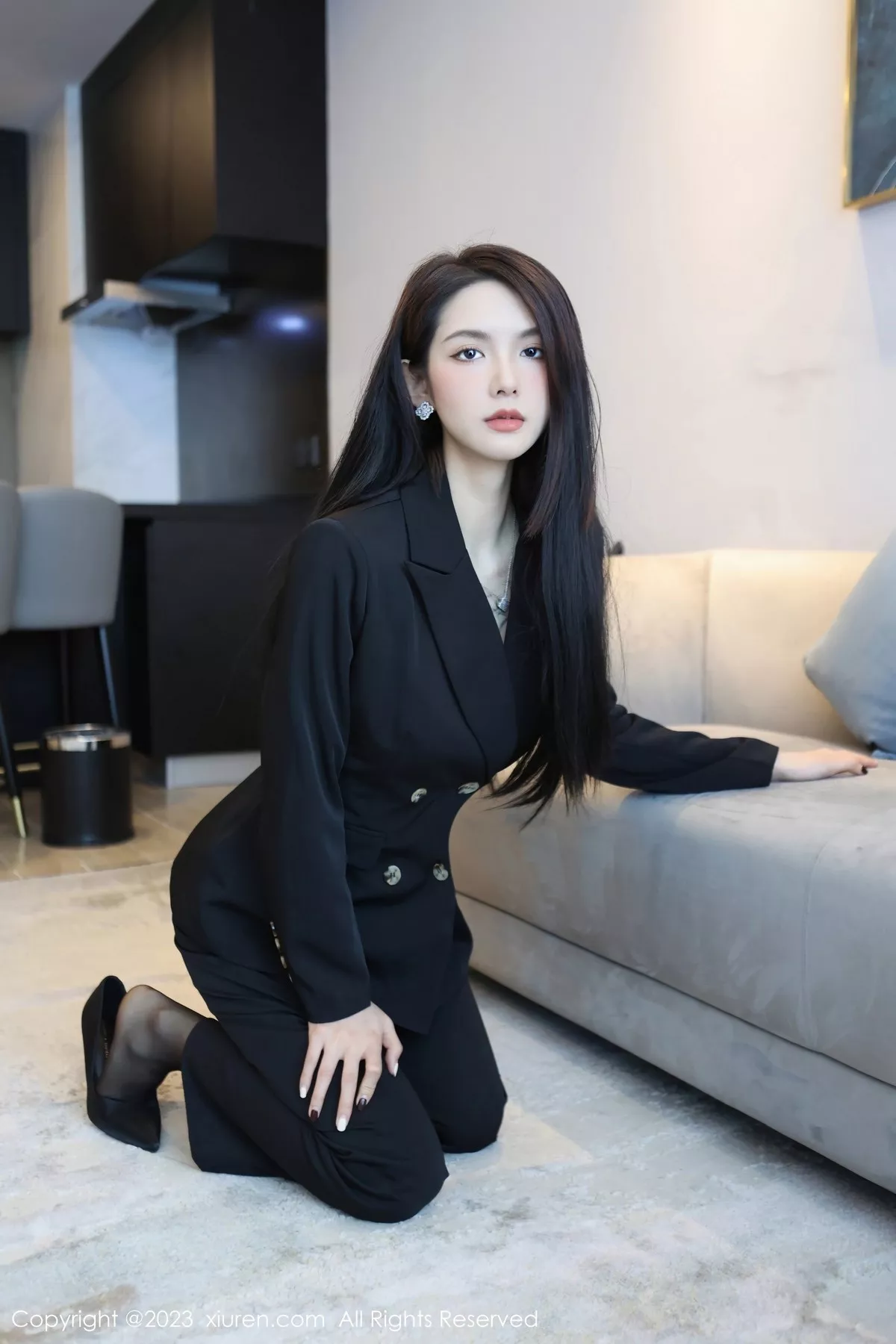 [XiuRen秀人网] 2023.04.14 No.6576 乔一一 黑丝美腿 [83P] NO.7