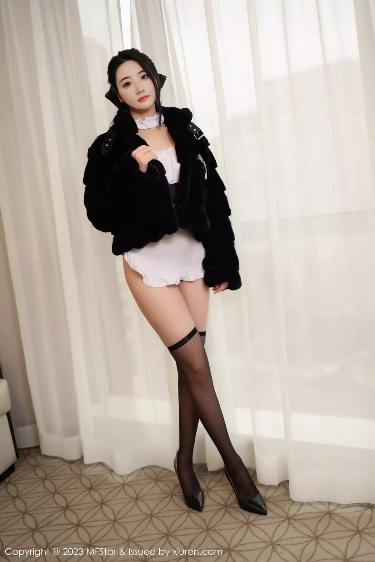 [MFStar模范学院] 2023.04.17 VOL.609 汐汐爱吃草莓 黑丝美腿 [71P] NO.2