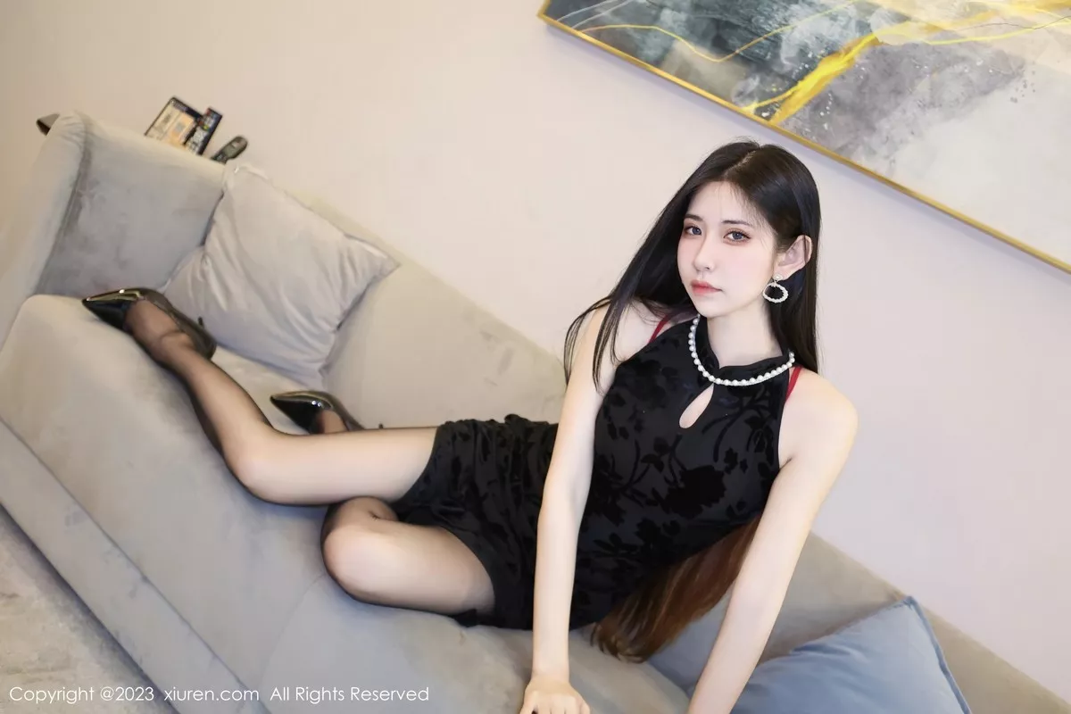 [XiuRen秀人网] 2023.04.17 No.6583 依娜Yina 黑丝美腿 [82P] NO.8